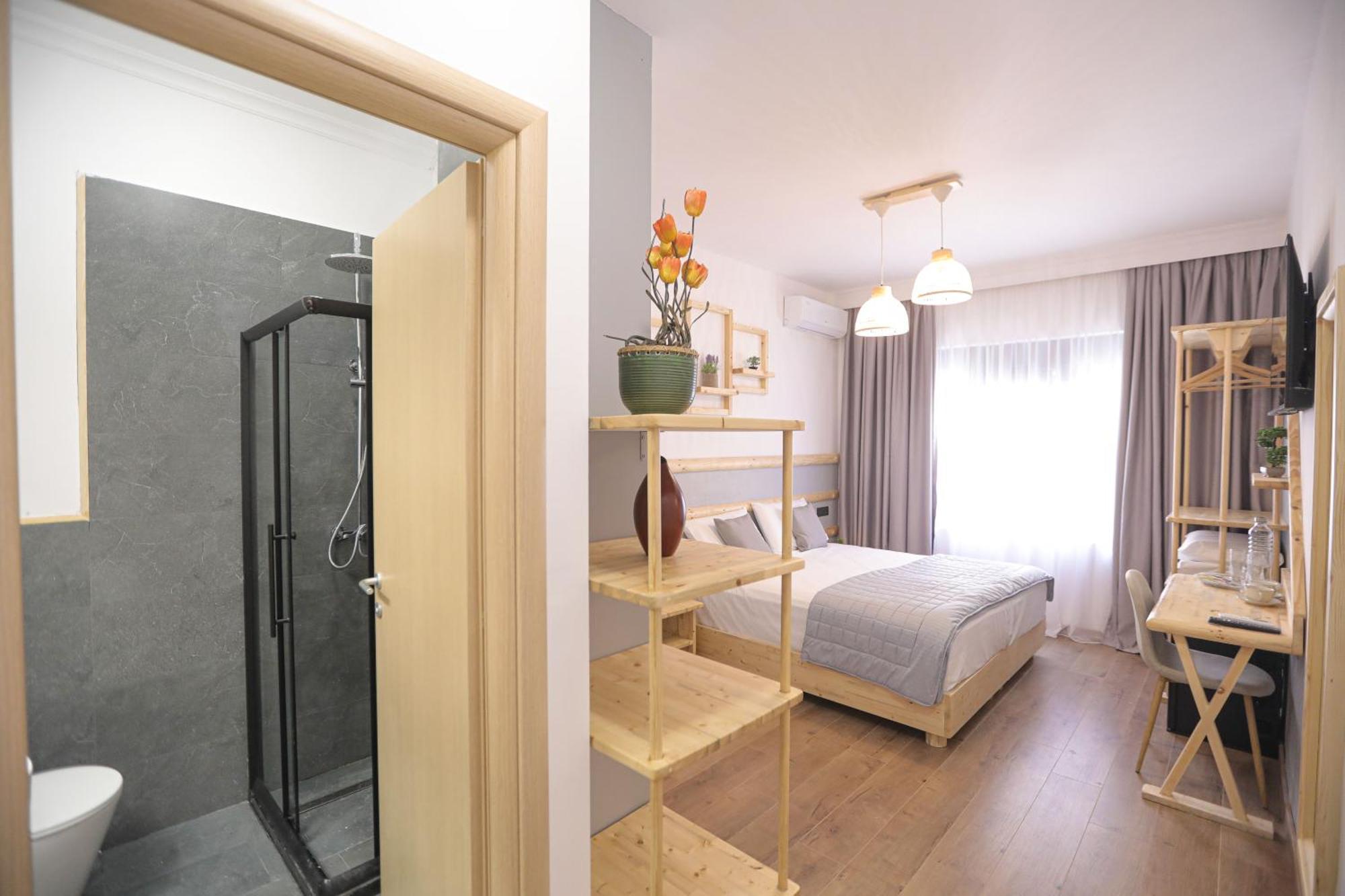 Nidum Harmony Bed & Breakfast Tirana Exterior photo
